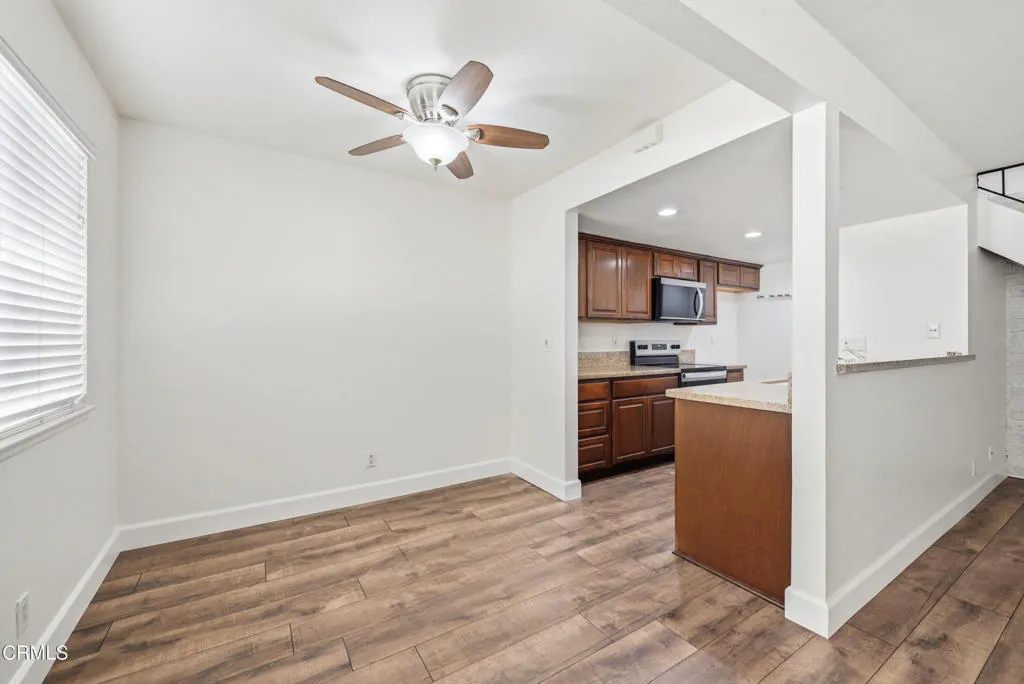 1210 Carlsbad Place, Ventura, California 93003 home-pic-6